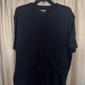 Old Navy Black T-Shirt